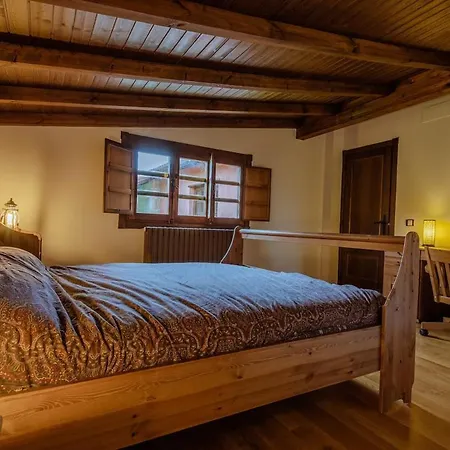 Homestay Con Bano Individual En Casa De Campo. Piscina.