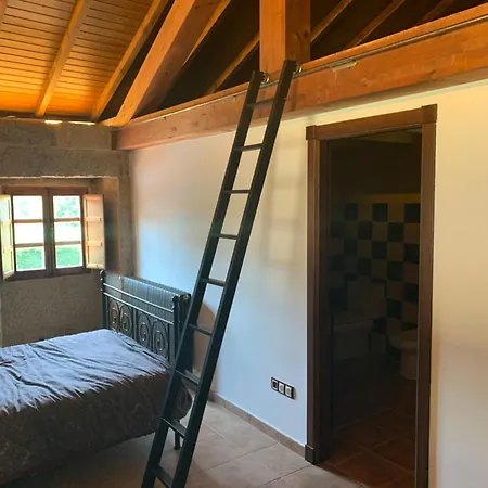 Con Bano Individual En Casa De Campo. Piscina. Homestay